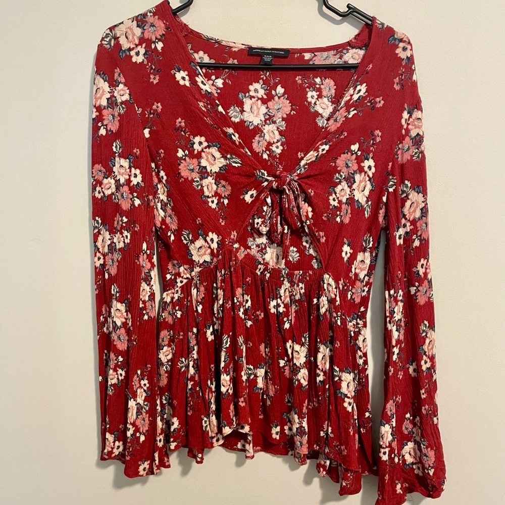 EUC American Eagle Top